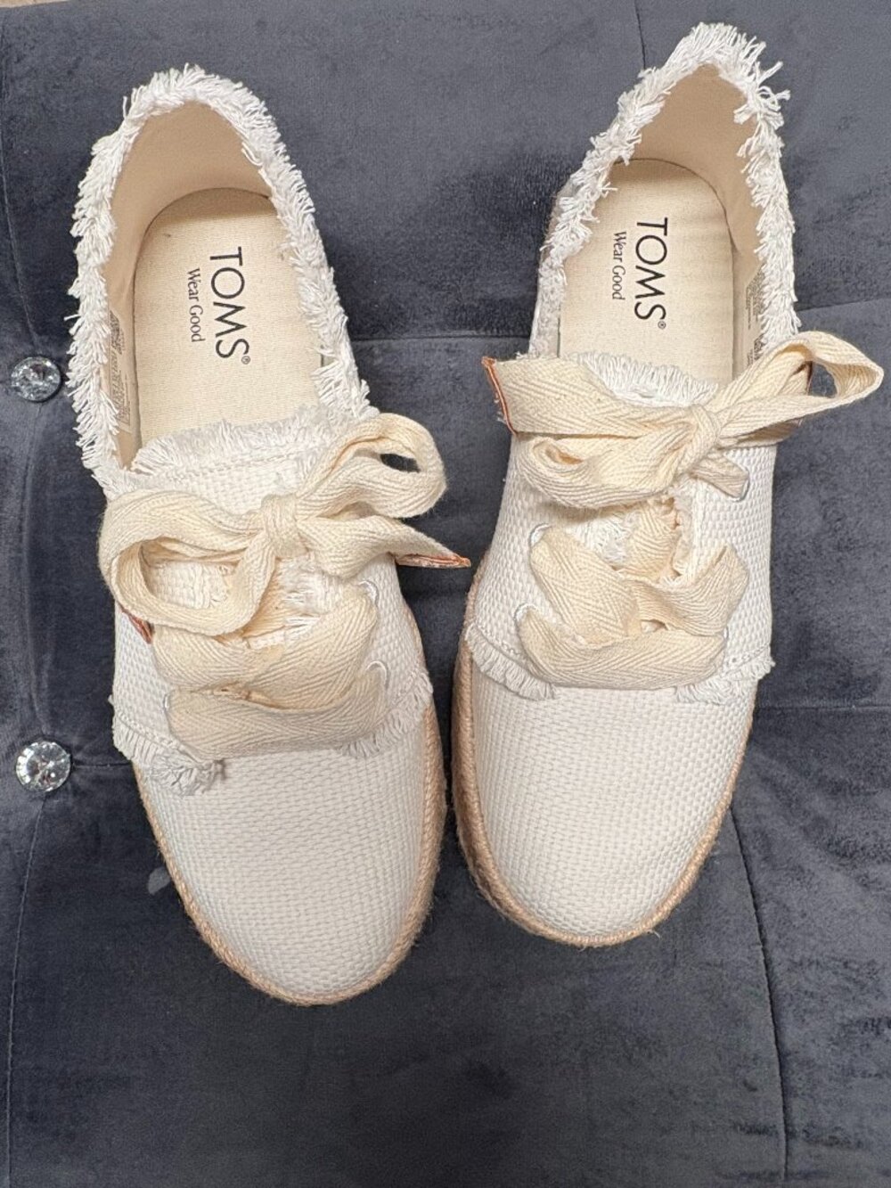 TOMS Carolina Lace Up